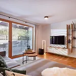 Sonnen-chalet Mit Grosszuegiger Terrasse Apartamento *