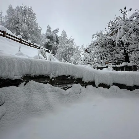 Sonnen-chalet Mit Grosszuegiger Terrasse *