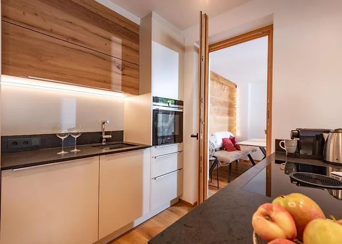 Apartment Sonnen-chalet Mit Grosszuegiger Terrasse Kirchberg in Tirol